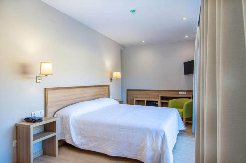 Hotel Jaume D'Urgell Balaguer Zewnętrze zdjęcie